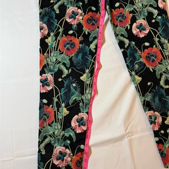 H&M Floral Patterned Pants. Vintage Botanical. - Picture 4 of 5